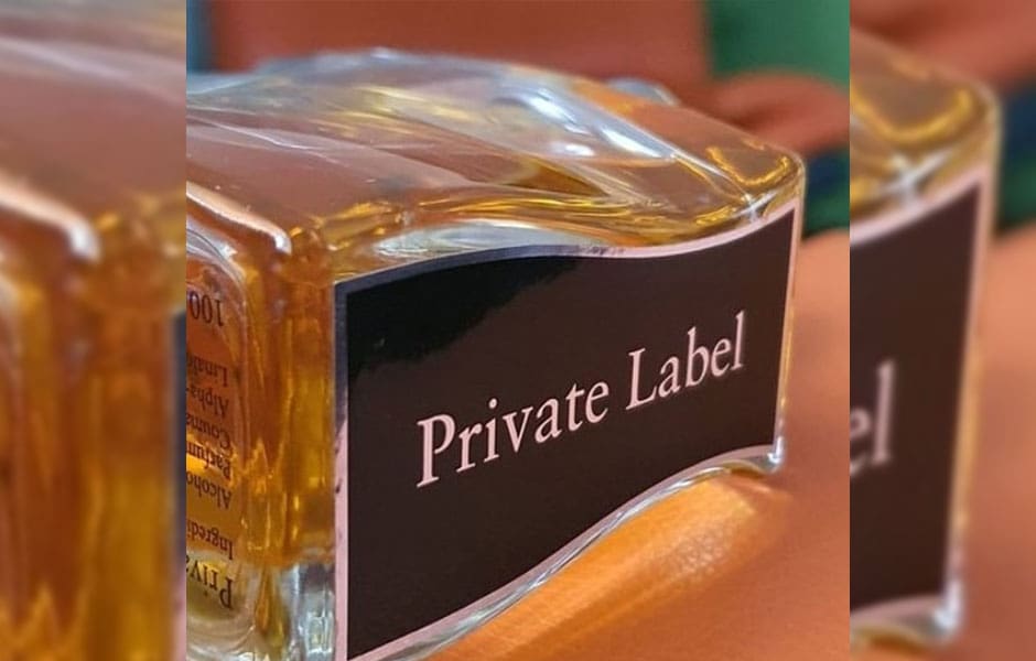 عطر ادکلن جووی پرایوت لیبل زنانه و مردانه (Jovoy Paris Private Label)، رایحه ای سنگین و مجلل و بسیار شیک و خاص است