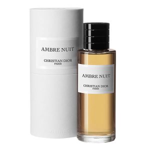 کریستین دیور امبر نویت زنانه و مردانه (Christian Dior Ambre Nuit 2018)، ابتدا در سال ۲۰۰۹ روانه بازار شد.