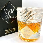 بای کیلیان Angels' Share حاوی اسانس کنیاک است که از مشروبات الکلی گرفته شده و به آن یک رایحه طبیعی می بخشد.