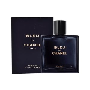عطر ادکلن شنل بلو شنل پرفیوم مردانه (Chanel Bleu De chanel Parfum)، پس از موفقیت بلو شنل ادو تویلت در سال 2010 و بلو شنل ادو پرفیوم در سال 2014، توانست جایگاه ویژه ای در سال 2018 به دست بیاورد.